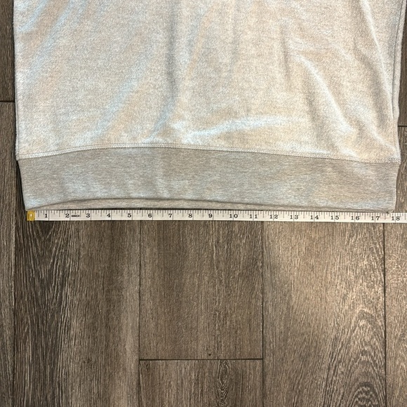 Men’s Gear light gray sweatshirt Size Small - Picture 8 of 8